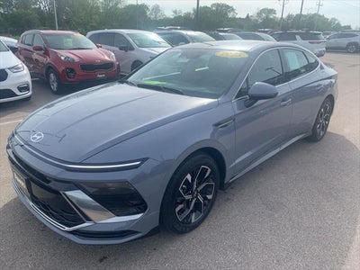 2025 Hyundai Sonata SEL 4DR Sedan