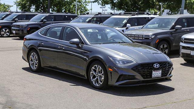 2021 Hyundai SONATA SEL
