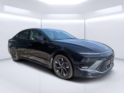 2024 Hyundai Sonata SEL 4DR Sedan