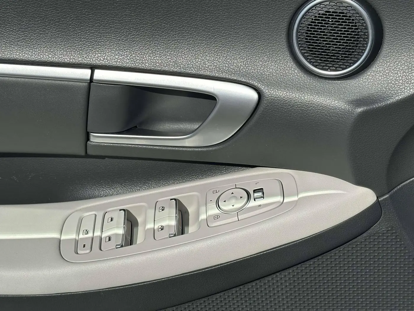 2025 Hyundai Sonata - $24,000