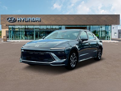 2025 Hyundai Sonata SEL 4DR Sedan