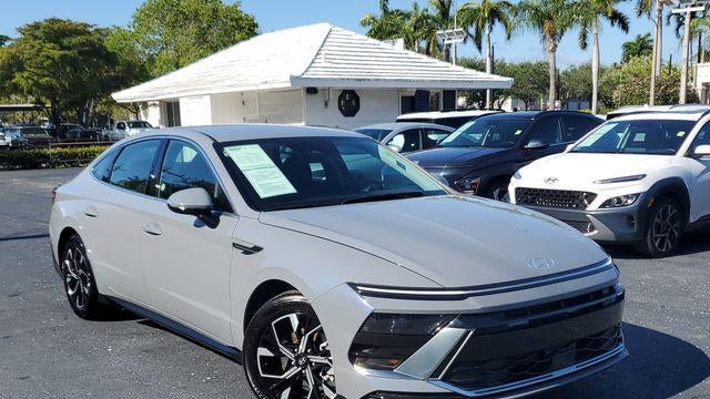 2025 Hyundai SONATA SEL