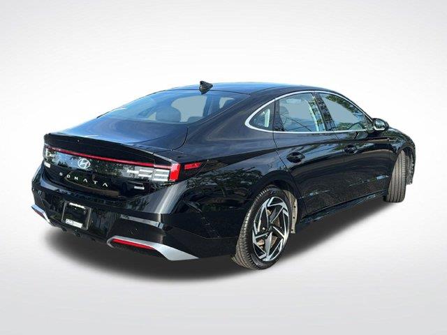 2026 Hyundai Sonata - $25,988
