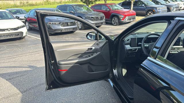 2026 Hyundai Sonata - $25,695