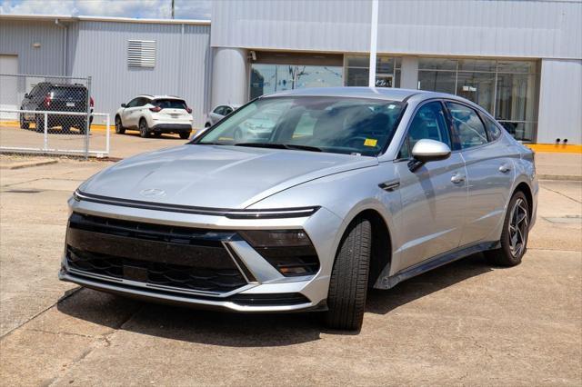 2026 Hyundai Sonata - $26,372