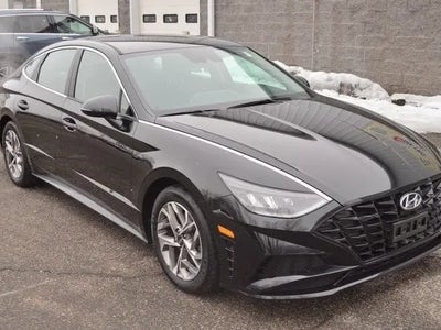 Photo of a 2022 Hyundai Sonata SEL 4DR Sedan for sale