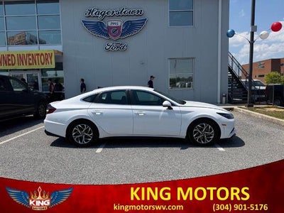 2023 Hyundai Sonata SEL 4DR Sedan