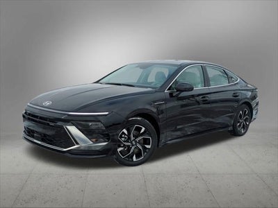 Photo of a 2025 Hyundai Sonata SEL 4DR Sedan for sale