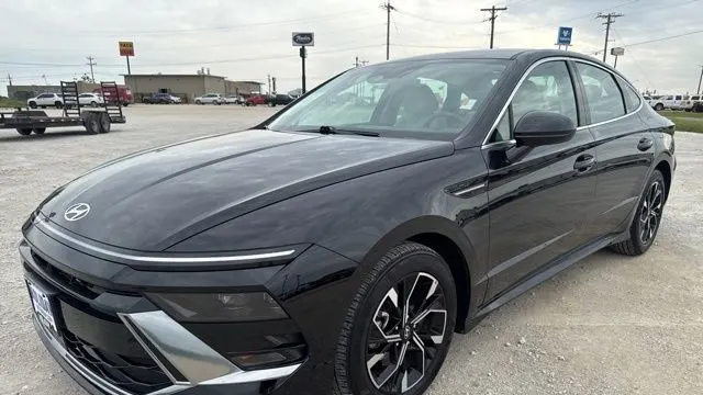 Preowned 2025 Hyundai SONATA SEL for Sale