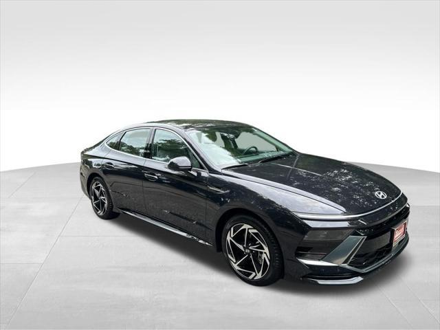 2026 Hyundai Sonata - $25,786