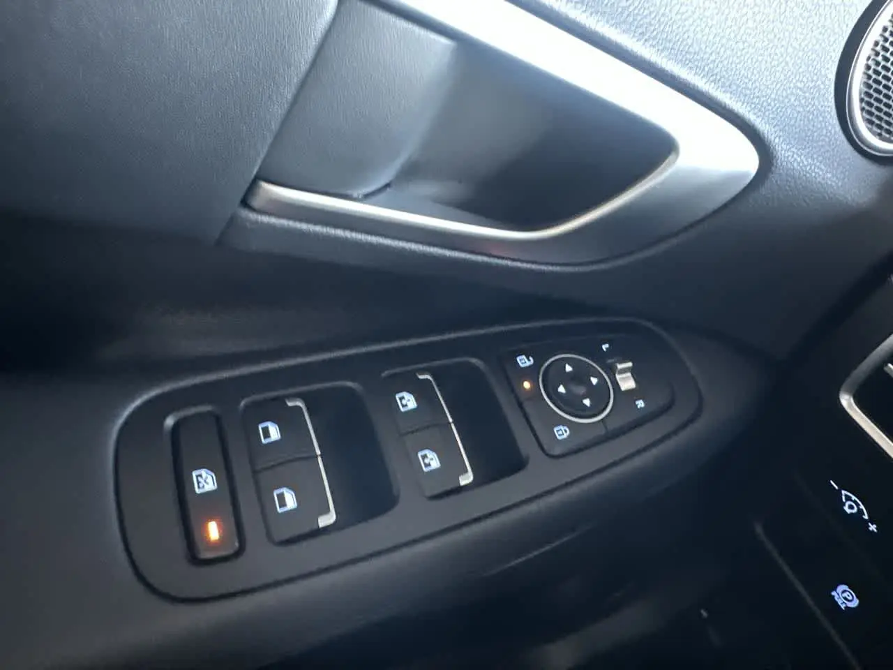 2026 Hyundai Sonata - $25,428