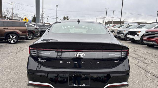 2026 Hyundai SONATA SEL Sport