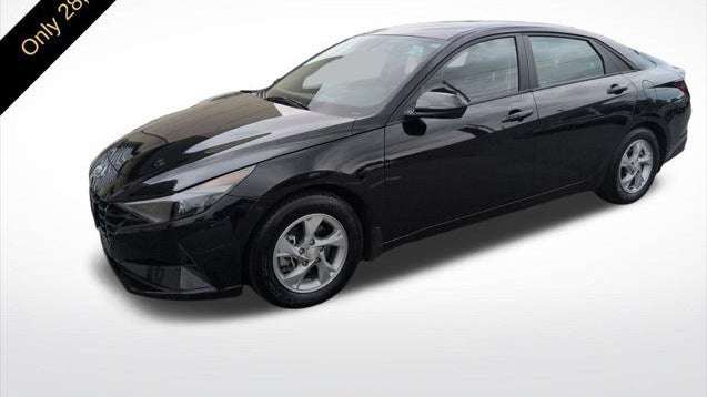 2023 Hyundai ELANTRA SE