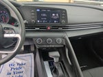 2023 Elantra Thumbnail 18