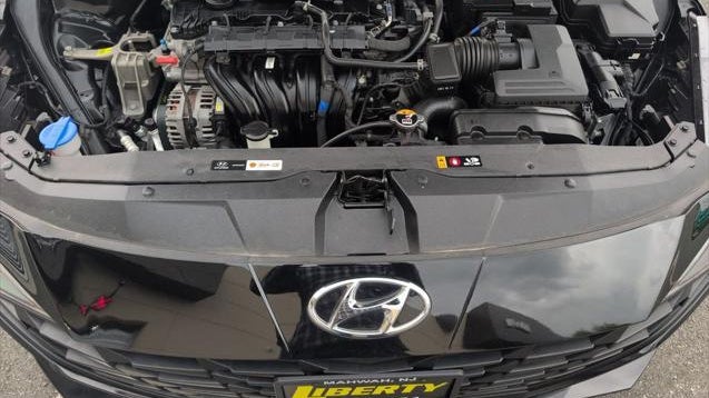 2023 Hyundai ELANTRA SE