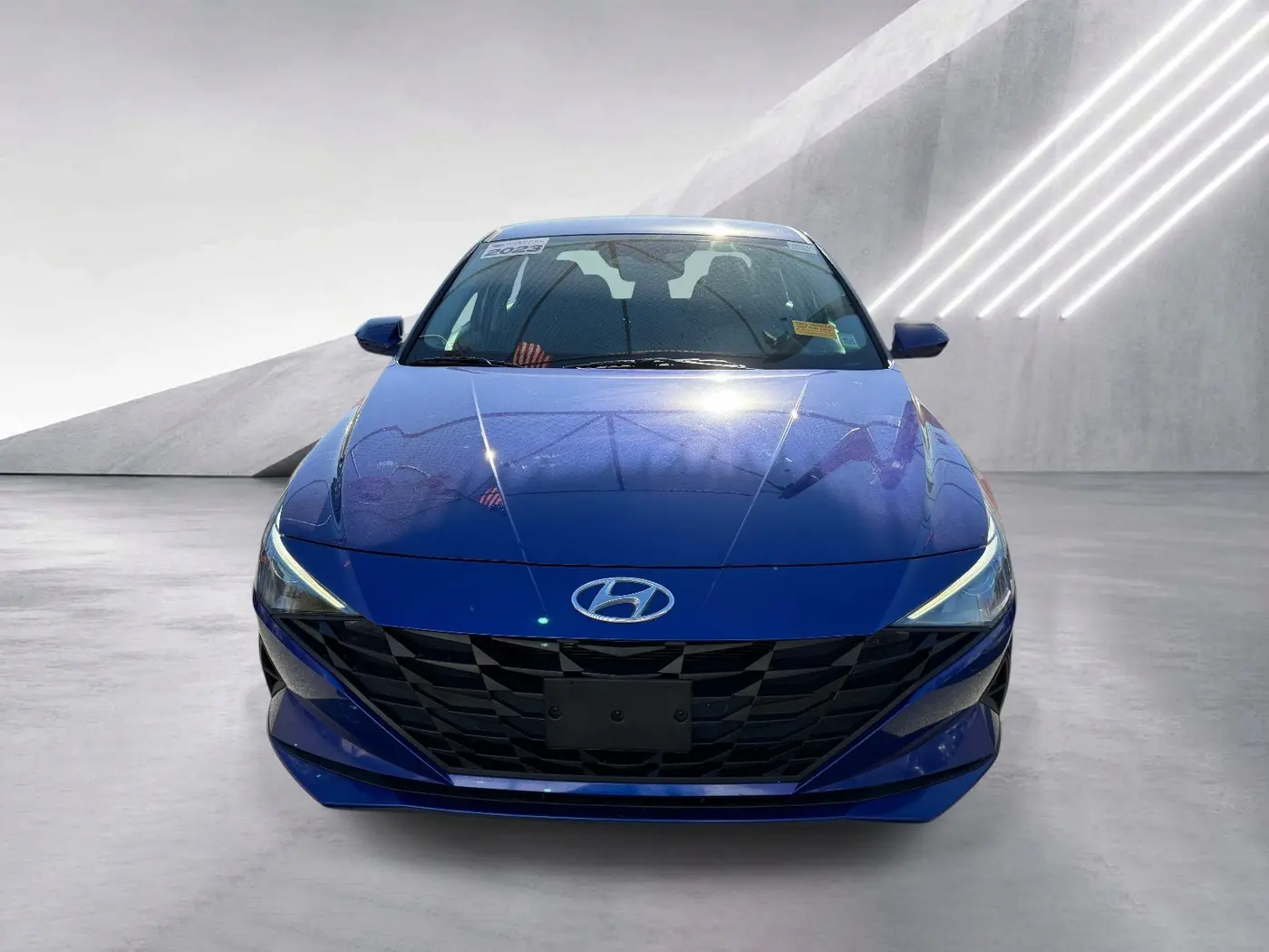 2023 Hyundai Elantra - $15,348