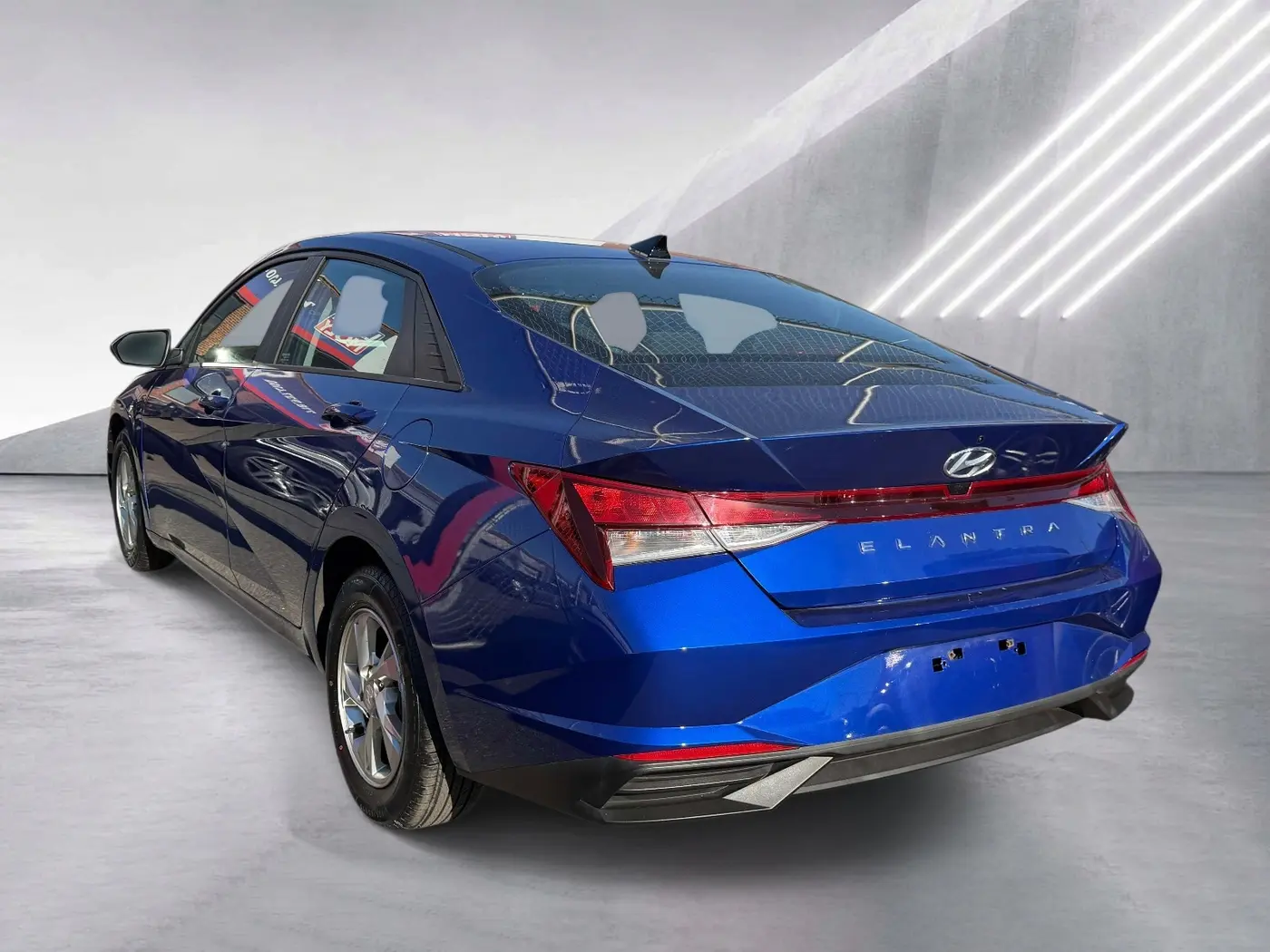 2023 Hyundai Elantra - $15,348