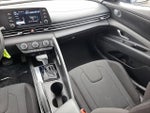 2023 Elantra Thumbnail 17