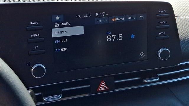 2023 Hyundai ELANTRA SE