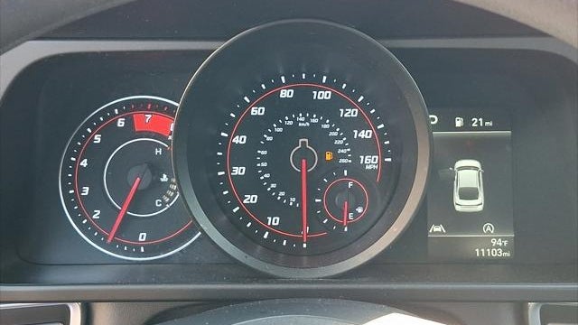 2023 Hyundai ELANTRA SE