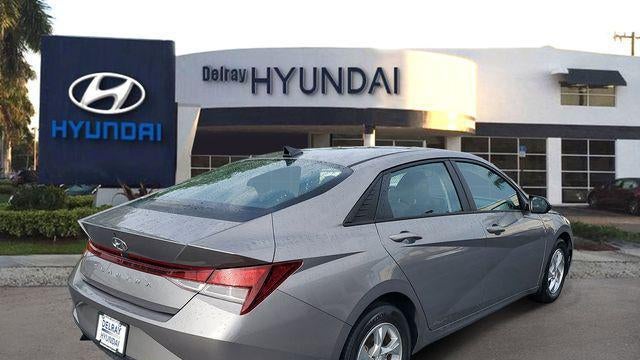 2023 Hyundai ELANTRA SE