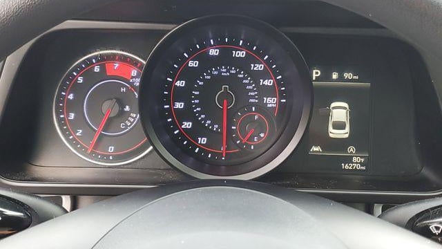 2023 Hyundai ELANTRA SE