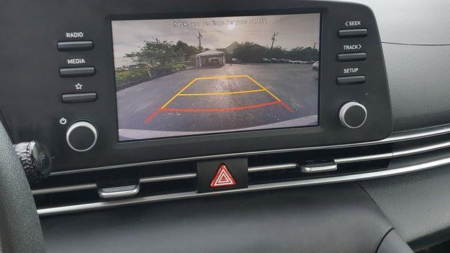 2023 Hyundai ELANTRA SE