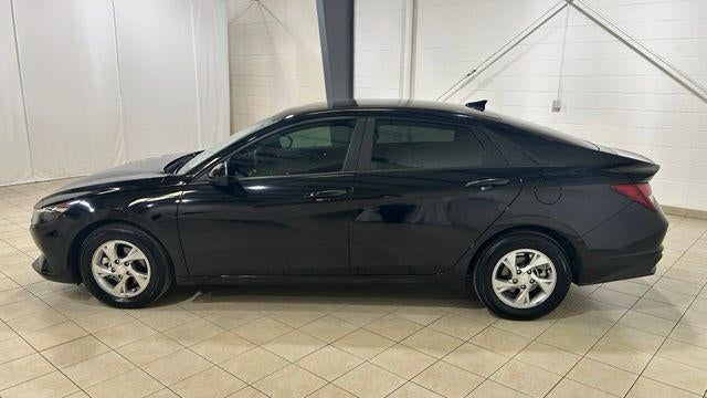 2023 Hyundai ELANTRA SE