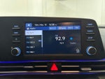 2023 Elantra Thumbnail 32