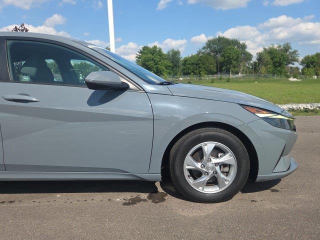 2021 Hyundai Elantra - $12,633