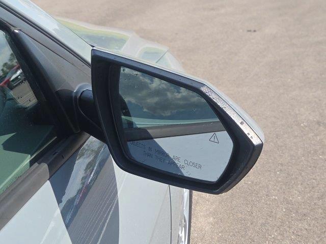 2021 Hyundai Elantra - $11,577