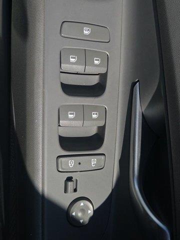 2021 Hyundai Elantra - $11,577