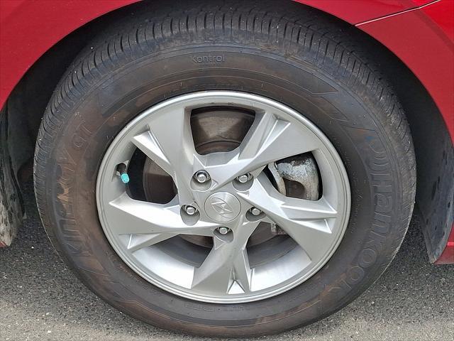 2023 Hyundai Elantra - $16,584