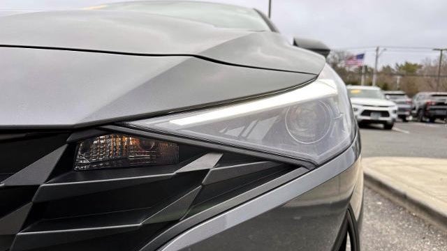 2023 Hyundai ELANTRA SE