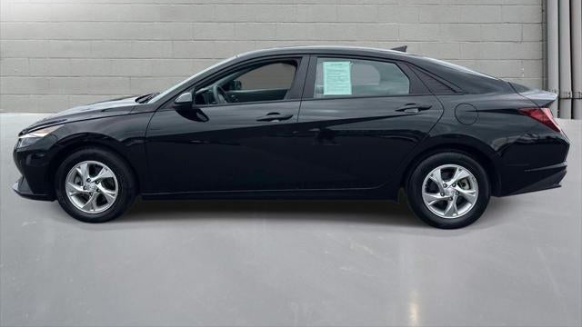 2023 Hyundai ELANTRA SE
