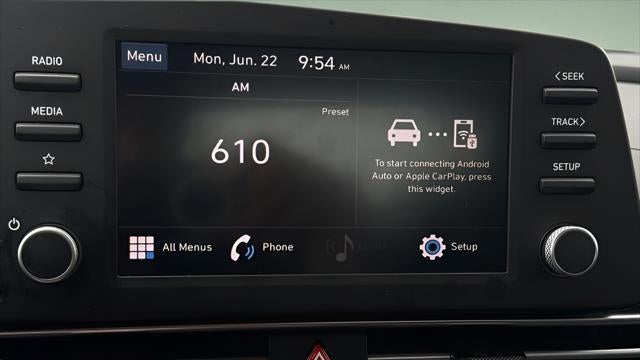 2023 Hyundai ELANTRA SE