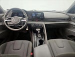 2023 Elantra Thumbnail 9