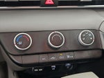2023 Elantra Thumbnail 16