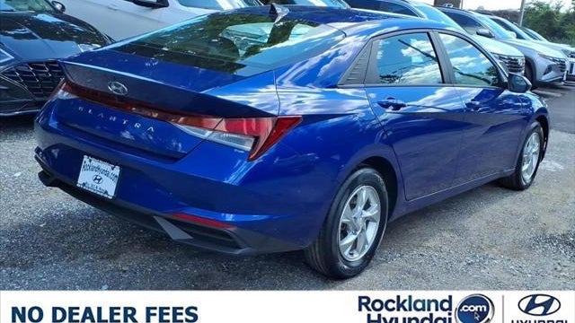 2023 Hyundai ELANTRA SE