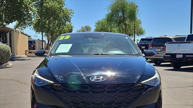 2023 Hyundai ELANTRA SE