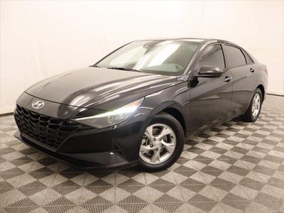 2023 Hyundai Elantra SE 4DR Sedan