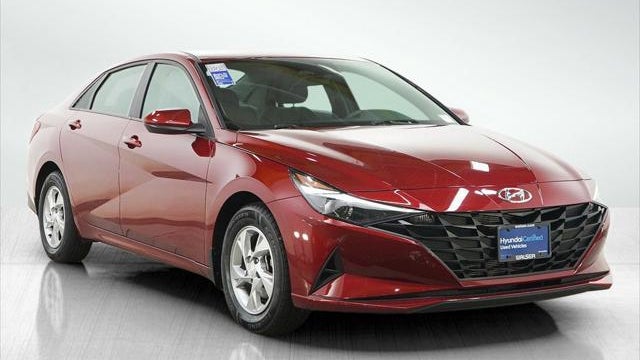 2023 Hyundai ELANTRA SE