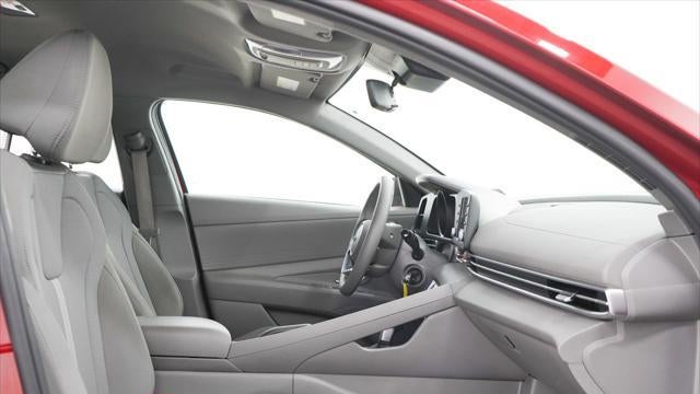 2023 Hyundai ELANTRA SE