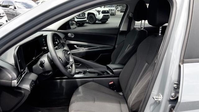 2021 Hyundai ELANTRA SE