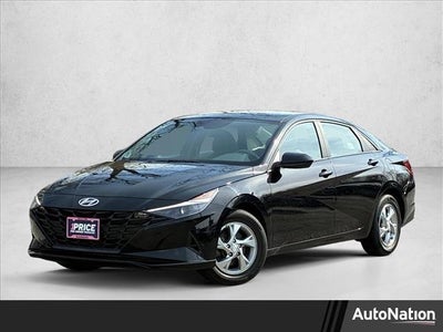 2023 Hyundai Elantra SE 4DR Sedan