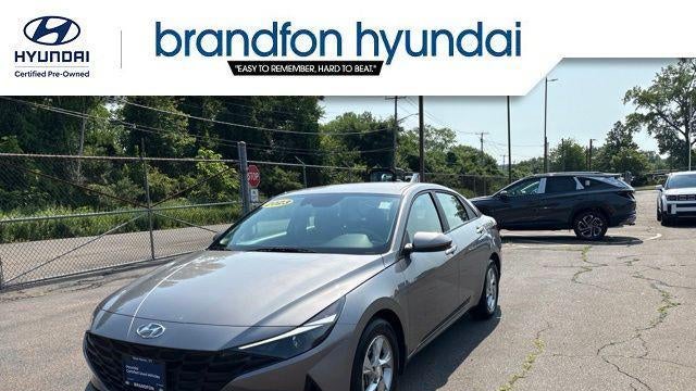 2023 Hyundai ELANTRA SE