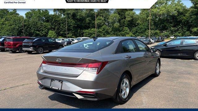 2023 Hyundai ELANTRA SE