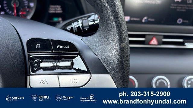 2023 Hyundai ELANTRA SE