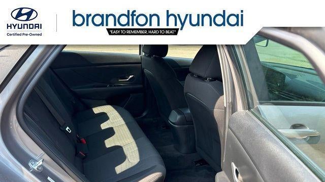 2023 Hyundai ELANTRA SE
