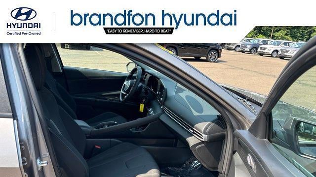 2023 Hyundai ELANTRA SE